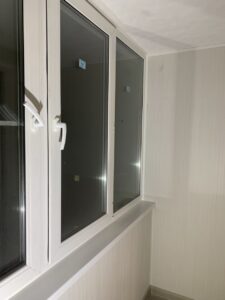 Теплое остекление rehau